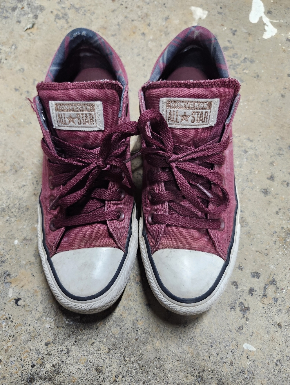 Converse All-Star Lace Up Sneakers (Burgundy) - Size 8